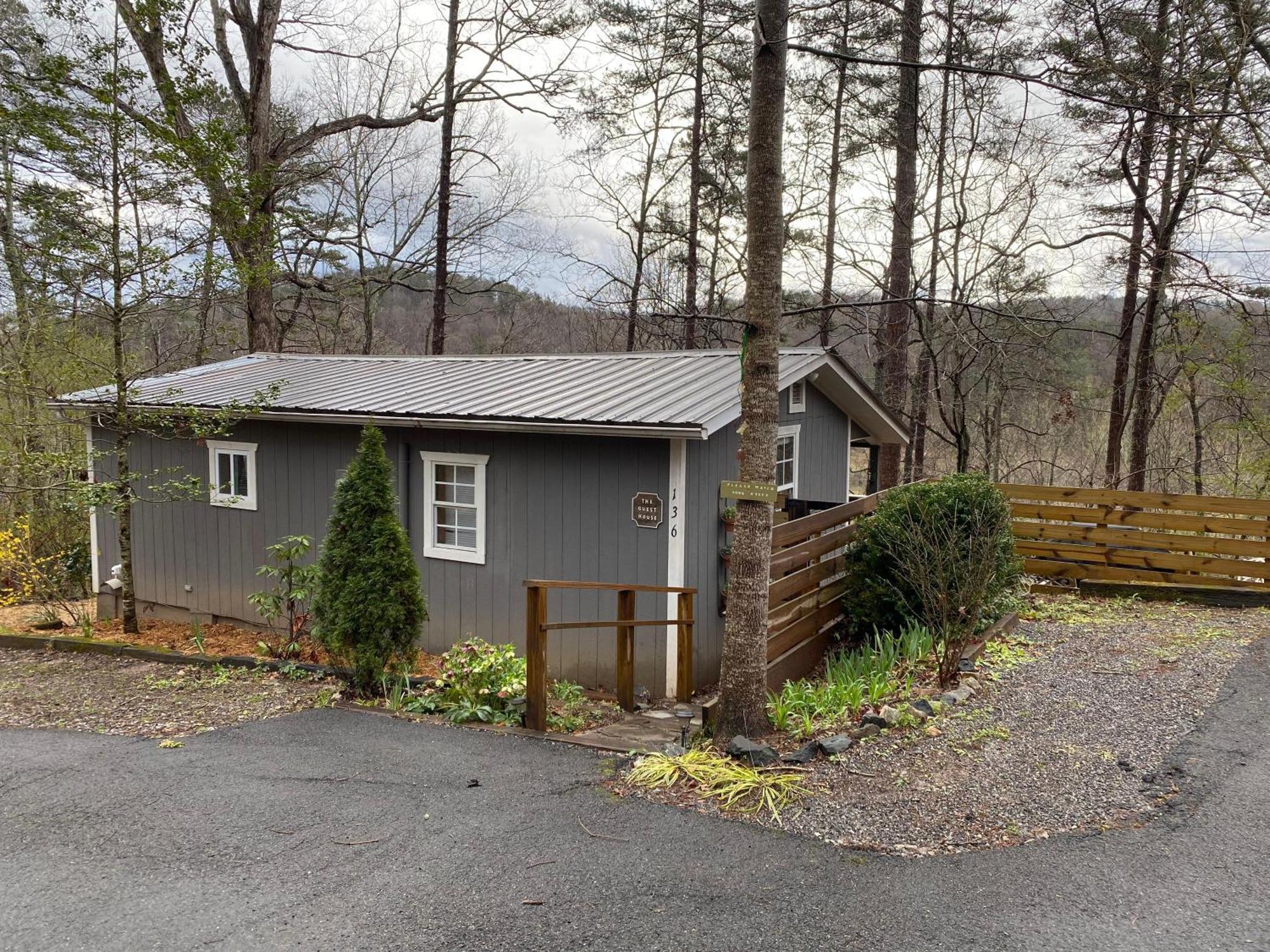 Convenient Cottage-Hot Tub, 4 Minutes To Dahlonega Zewnętrze zdjęcie